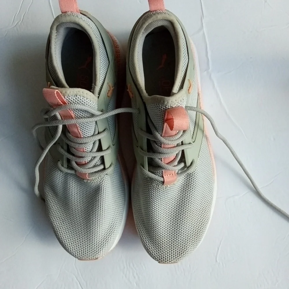 Puma Pacer Next Cage‎ Sneakers – Women’s Size 9 / Men’s 7.5